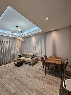 Satılır 2 otaqlı mənzil 65 m²