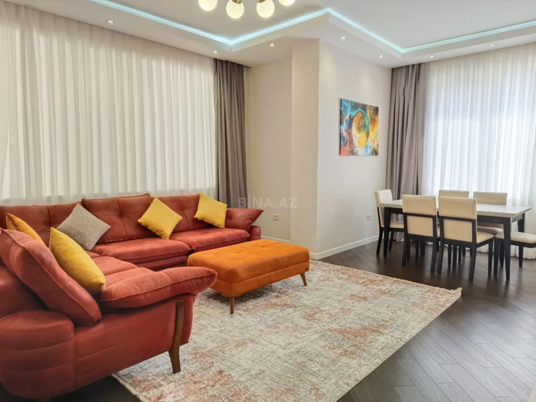 Kirayə verilir 3 otaqlı mənzil 125 m²