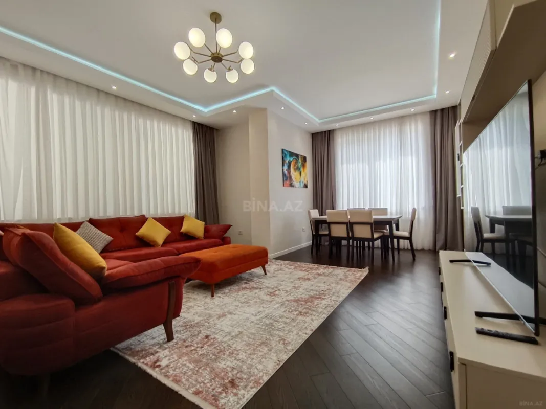 Kirayə verilir 3 otaqlı mənzil 125 m²