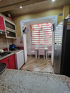 Satılır 5 otaqlı mənzil 108 m²