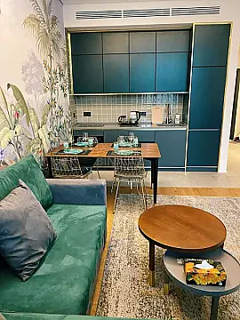 Kirayə verilir 2 otaqlı mənzil 74 m²
