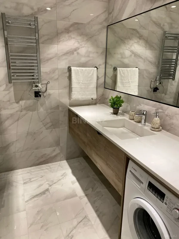 Kirayə verilir 2 otaqlı mənzil 74 m²