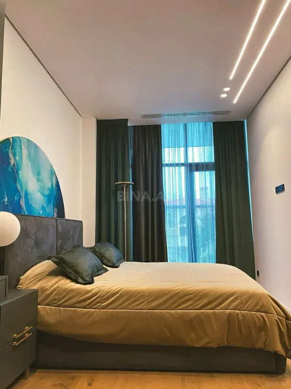 Kirayə verilir 2 otaqlı mənzil 74 m²