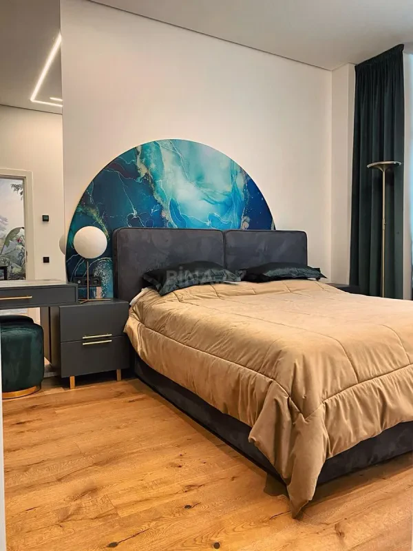 Kirayə verilir 2 otaqlı mənzil 74 m²
