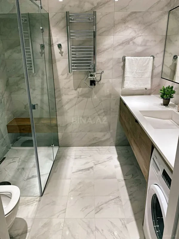 Kirayə verilir 2 otaqlı mənzil 74 m²