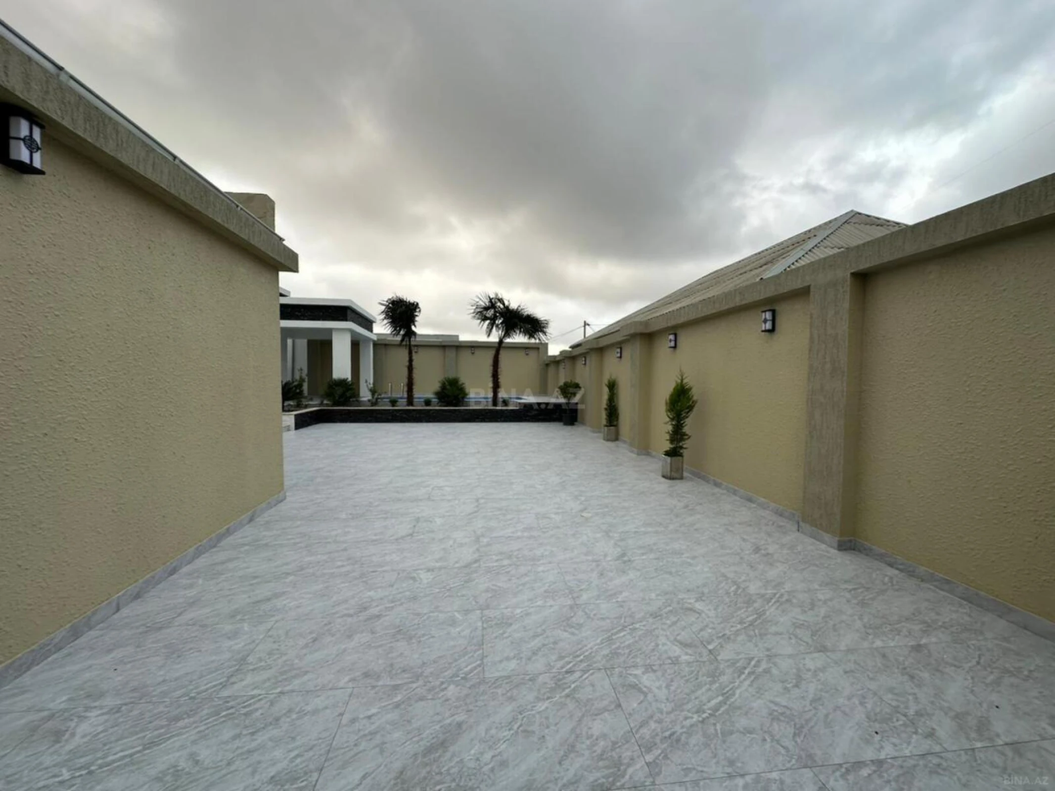 Satılır 4 otaqlı həyət evi 150 m²