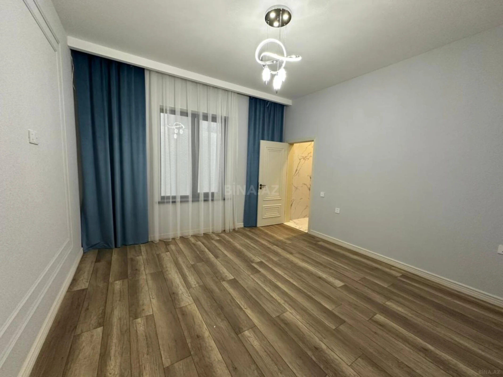 Satılır 4 otaqlı həyət evi 150 m²