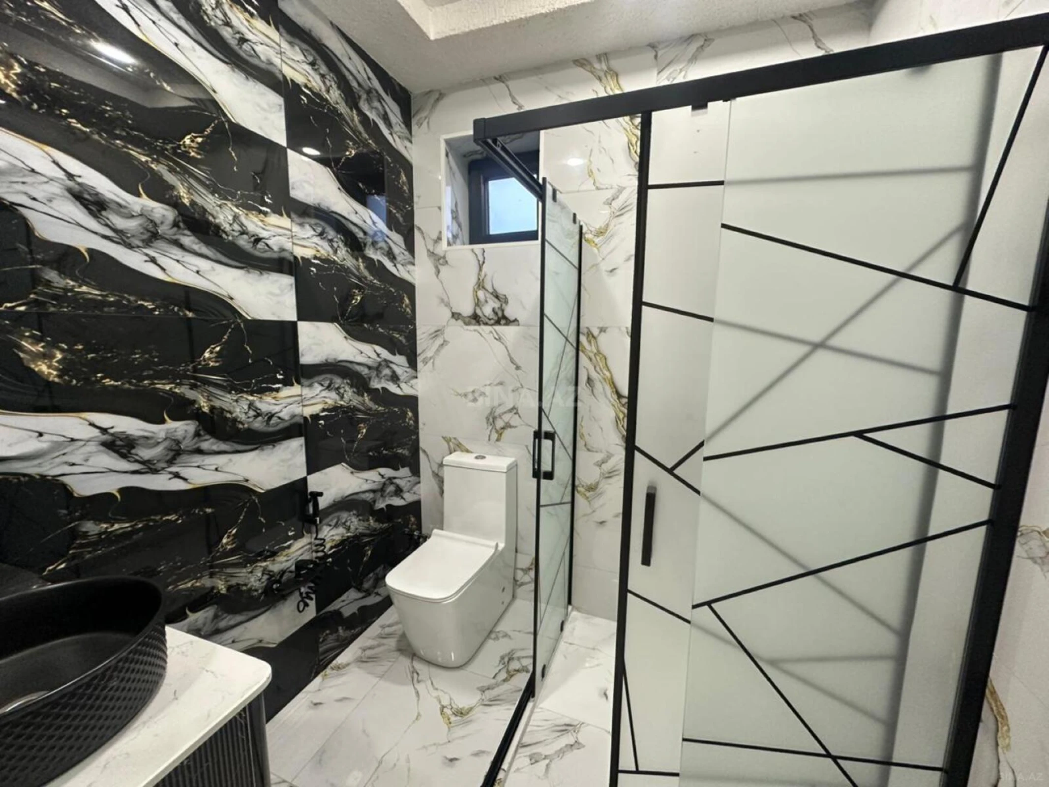 Satılır 4 otaqlı həyət evi 140 m²