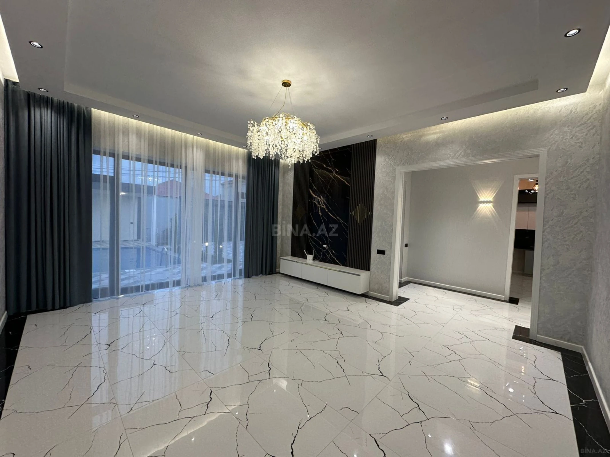Satılır 4 otaqlı həyət evi 140 m²