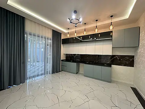 Satılır 4 otaqlı həyət evi 140 m²