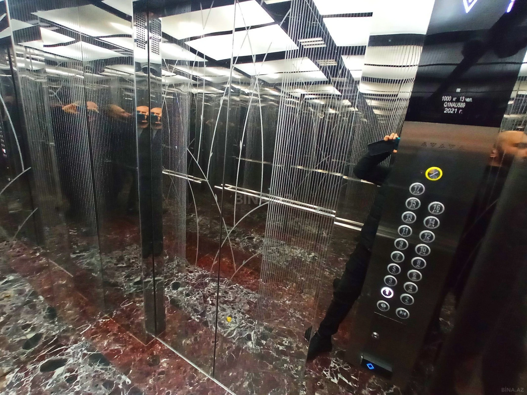 Satılır 3 otaqlı mənzil 70 m²