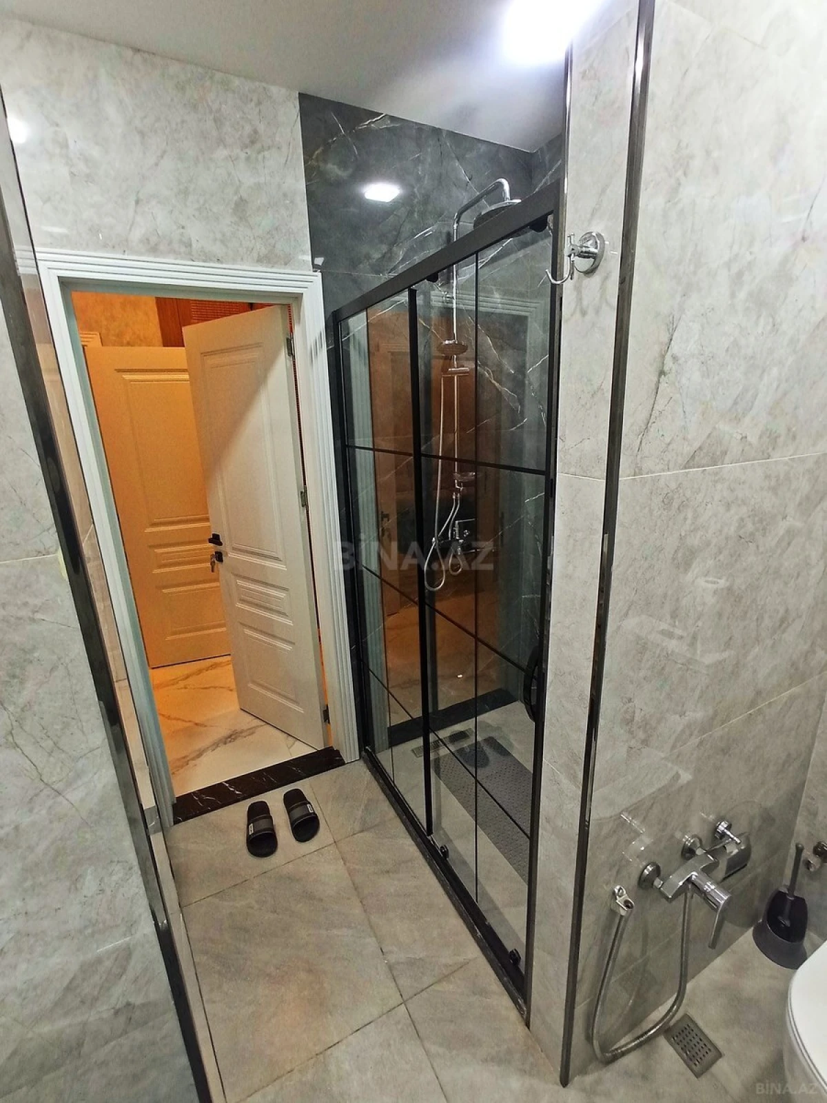 Satılır 3 otaqlı mənzil 70 m²