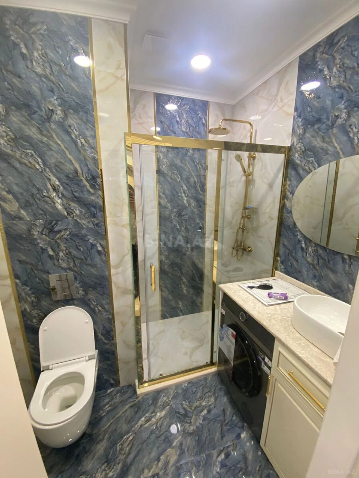 Satılır 2 otaqlı mənzil 65 m²