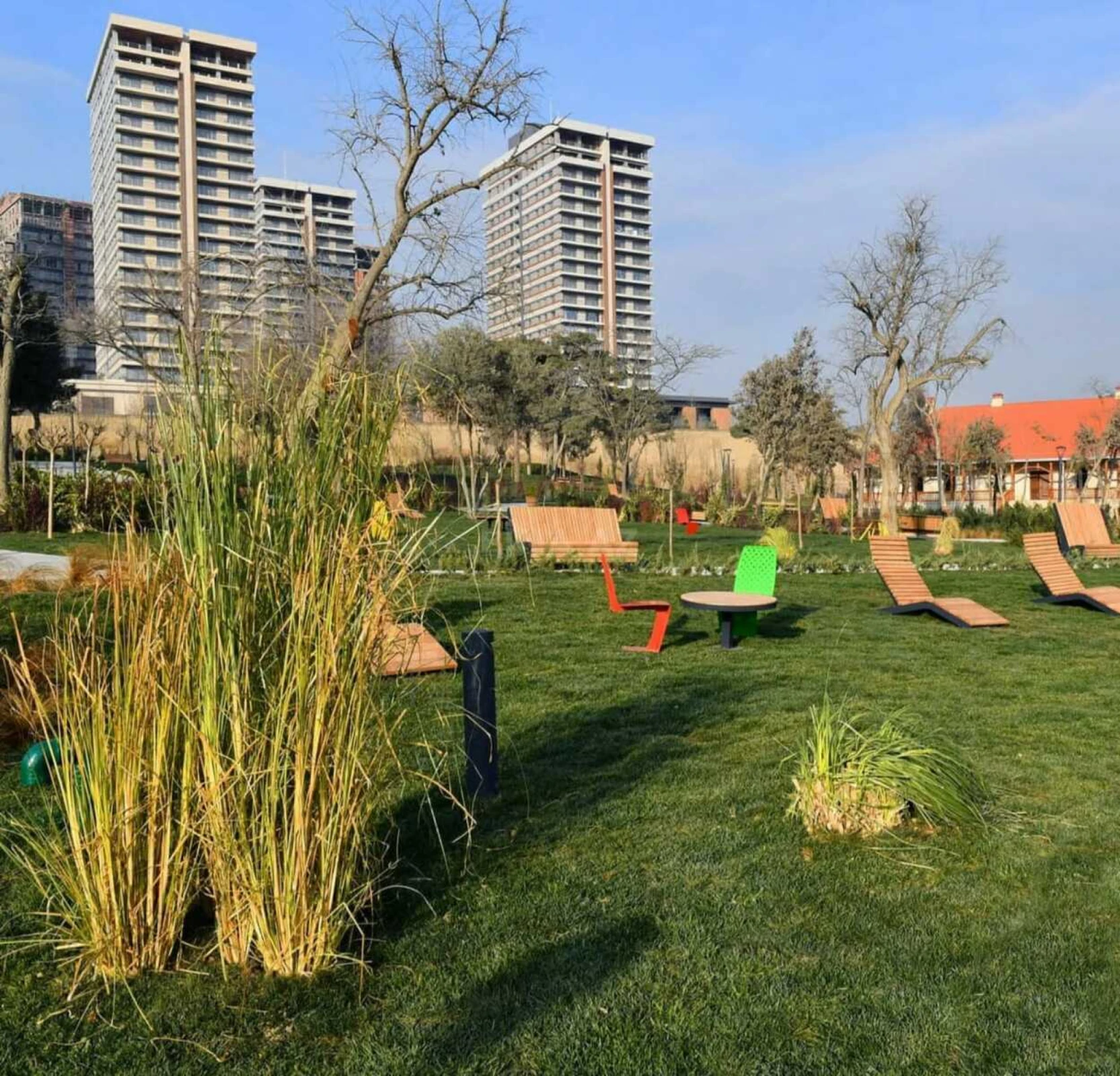 Satılır 2 otaqlı mənzil 65 m²