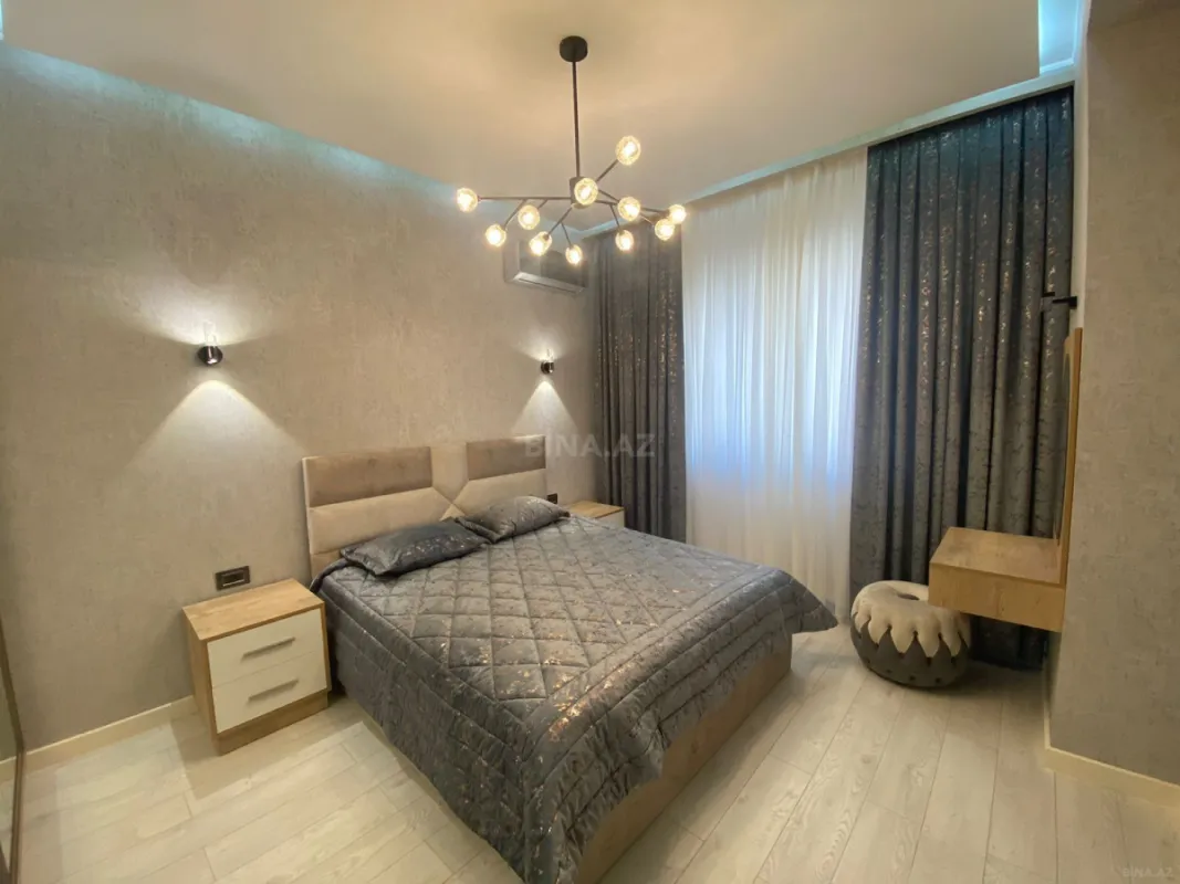 Satılır 2 otaqlı mənzil 65 m²