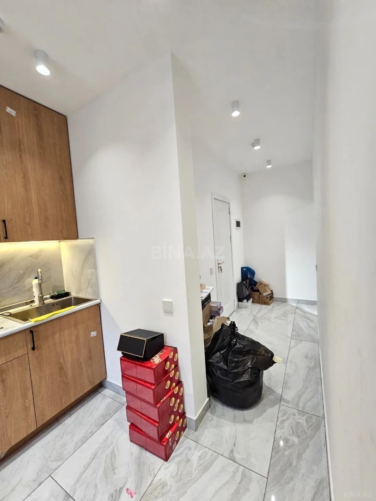 Satılır obyekt 45 m²