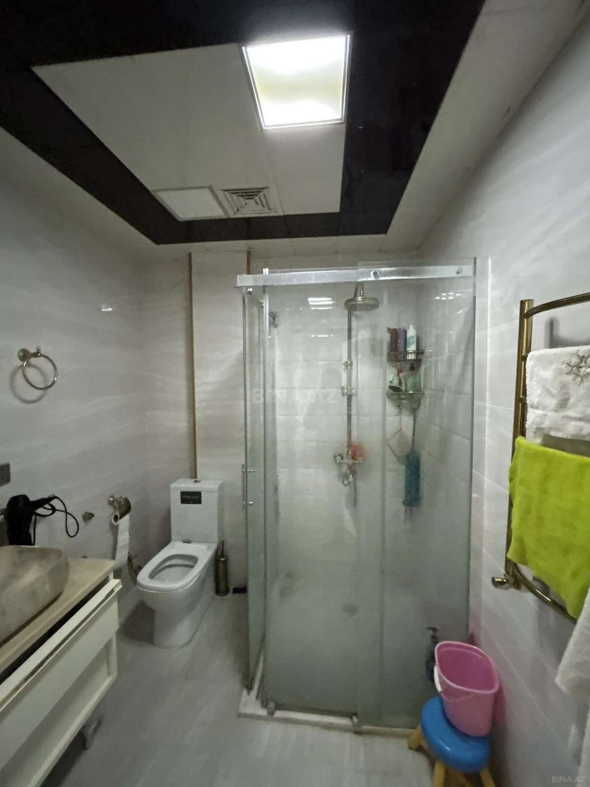 Satılır 3 otaqlı mənzil 135 m²