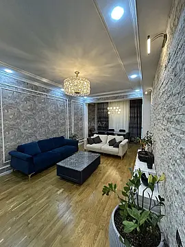 Satılır 3 otaqlı mənzil 135 m² — Bakı 3 otaq 135.00 m²