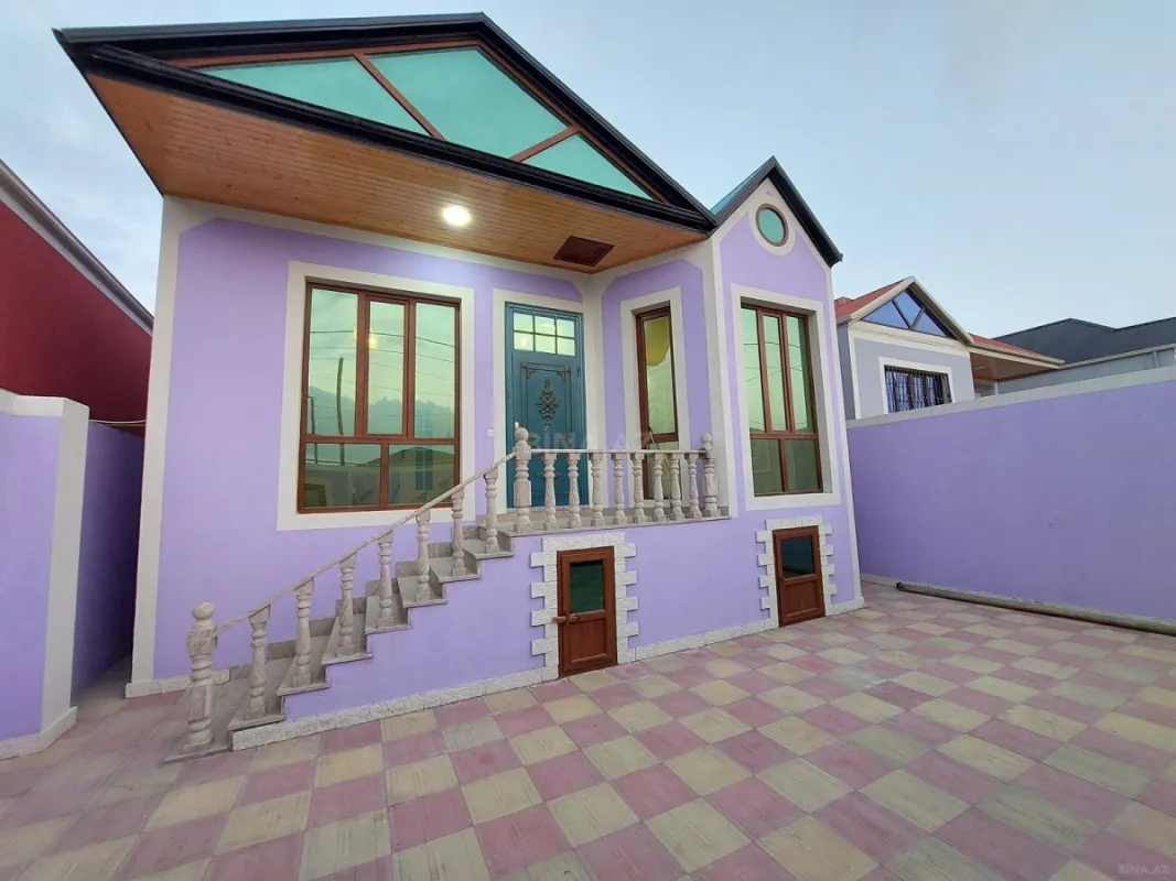 Satılır 3 otaqlı həyət evi 100 m²