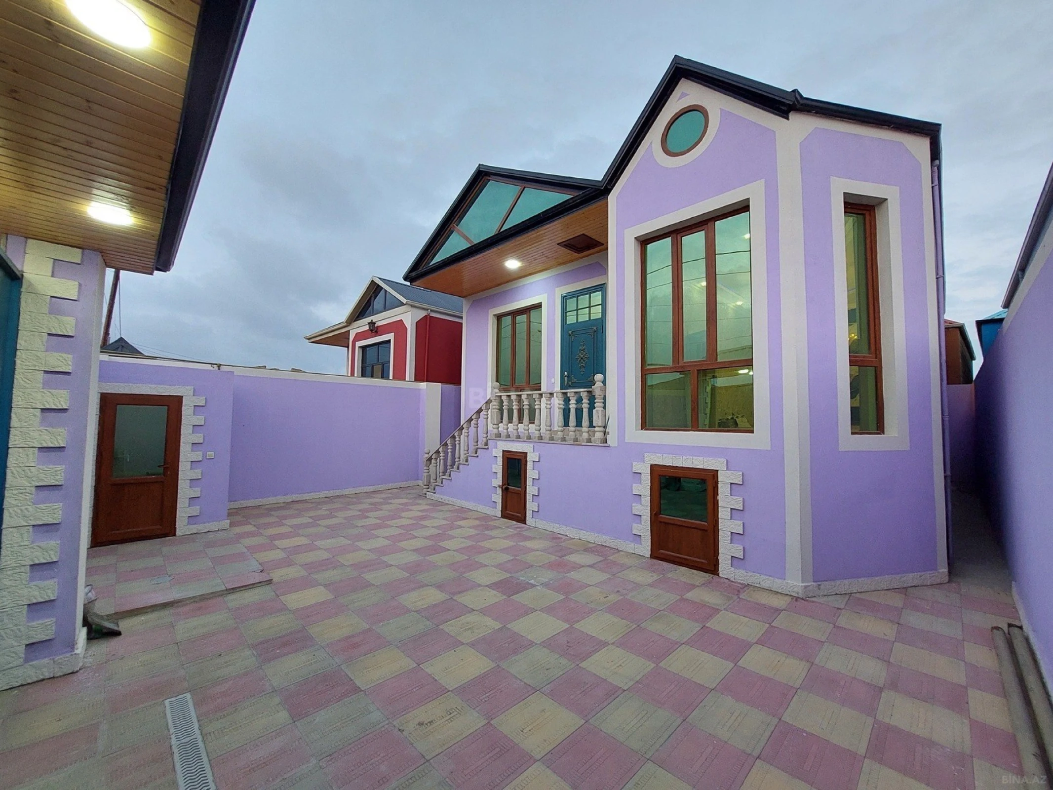 Satılır 3 otaqlı həyət evi 100 m²