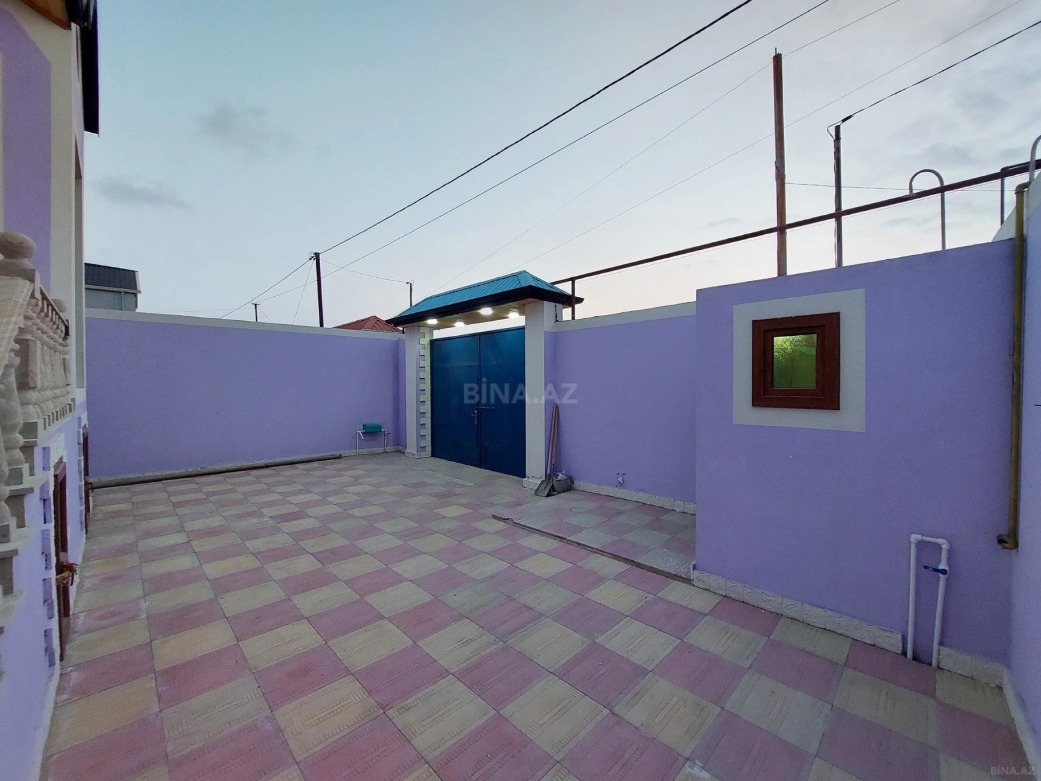 Satılır 3 otaqlı həyət evi 100 m²