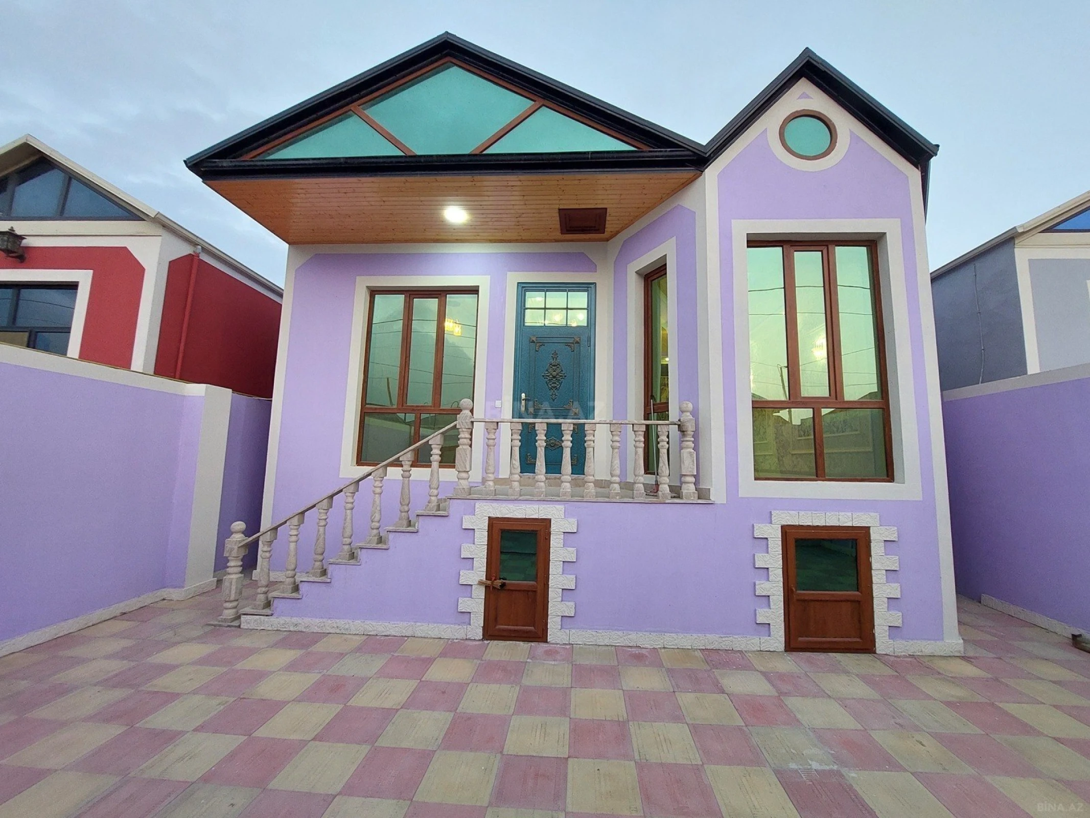 Satılır 3 otaqlı həyət evi 100 m²