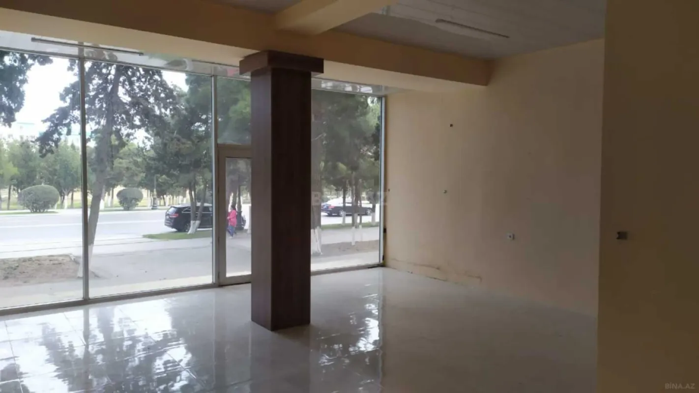 Satılır obyekt 230 m²