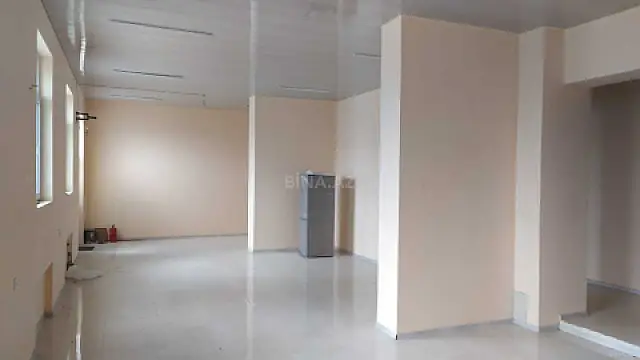 Satılır obyekt 230 m²