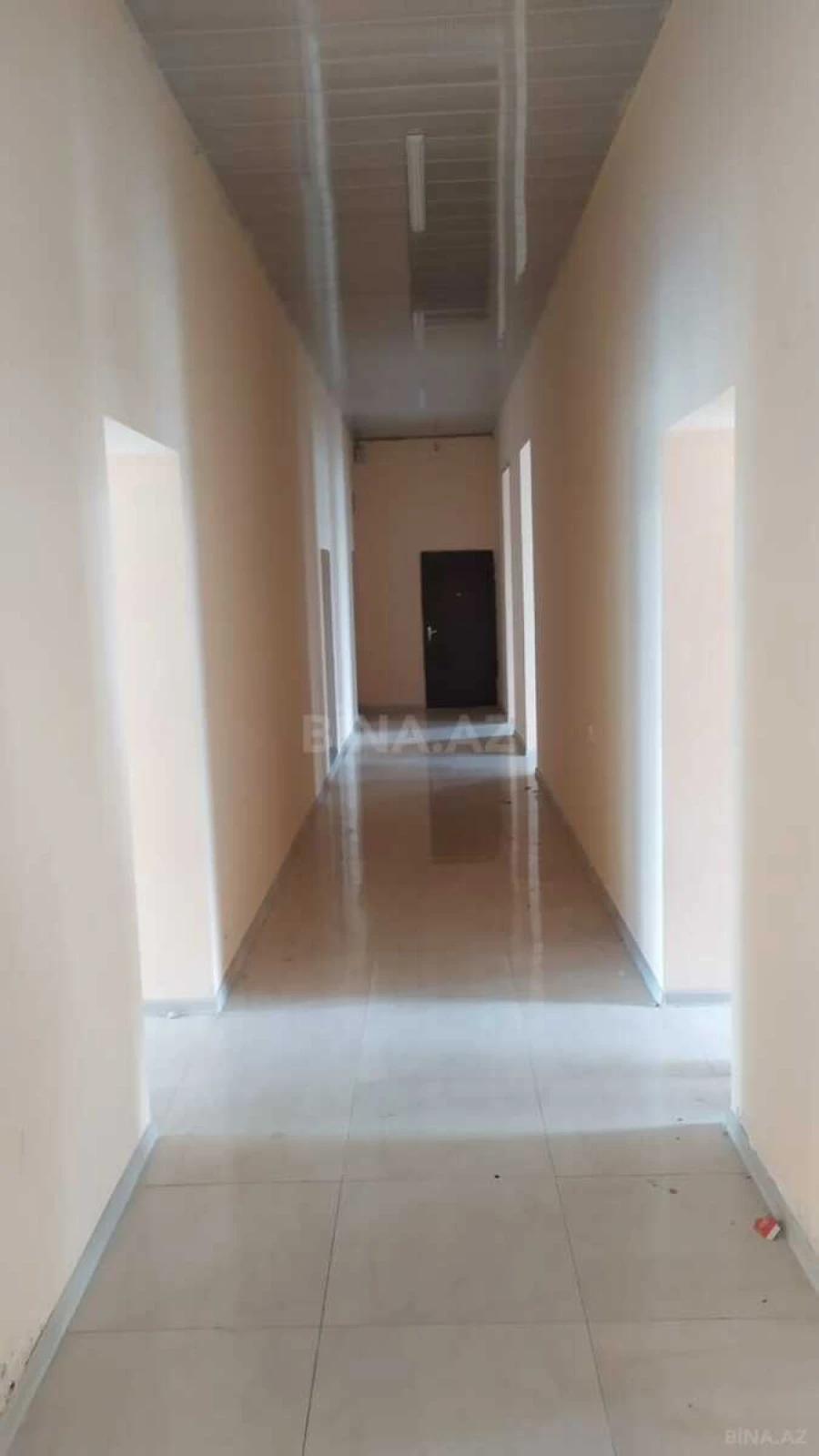 Satılır obyekt 230 m²