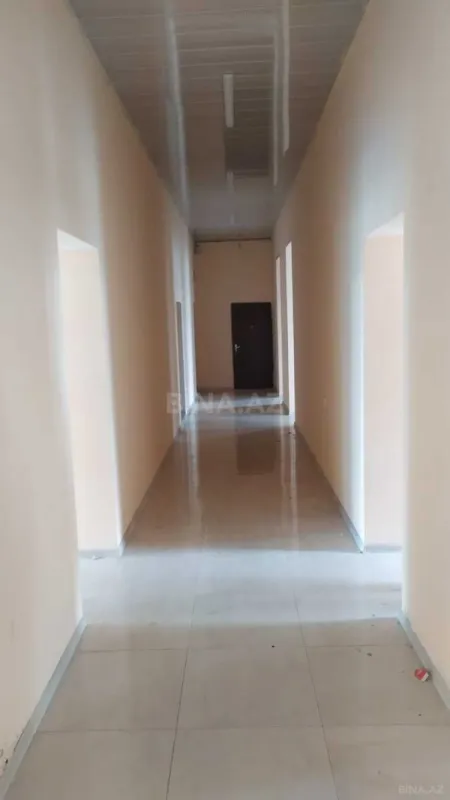 Satılır obyekt 230 m²