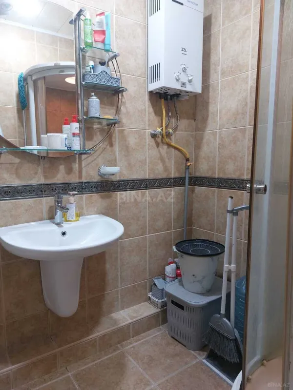 Satılır 4 otaqlı mənzil 90 m²