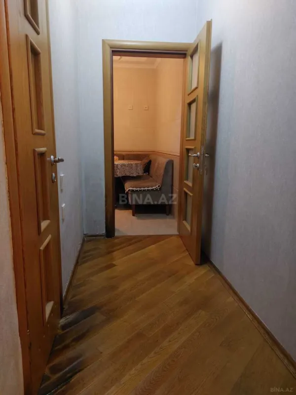 Satılır 4 otaqlı mənzil 90 m²