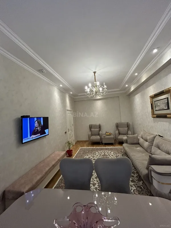 Satılır 3 otaqlı mənzil 110 m²
