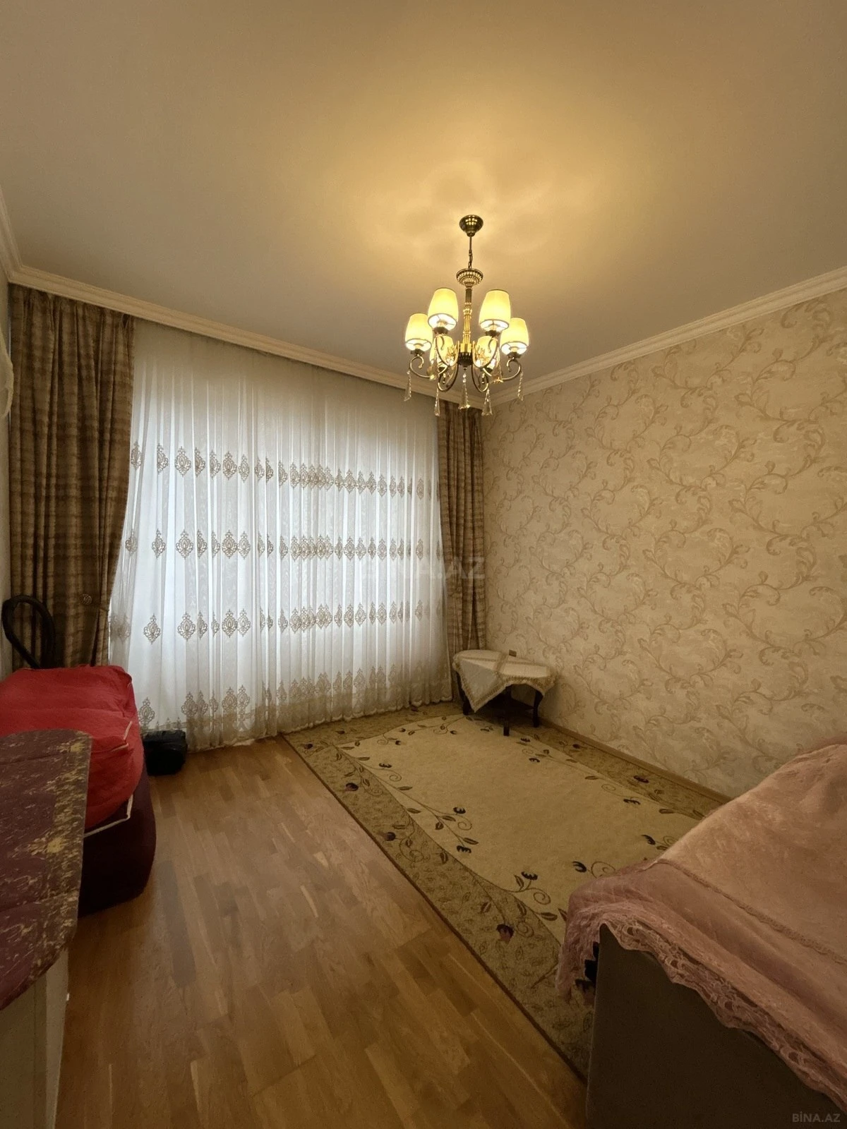 Satılır 3 otaqlı mənzil 110 m²