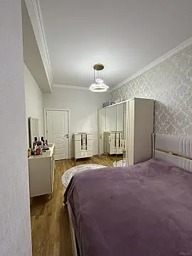 Satılır 3 otaqlı mənzil 110 m²