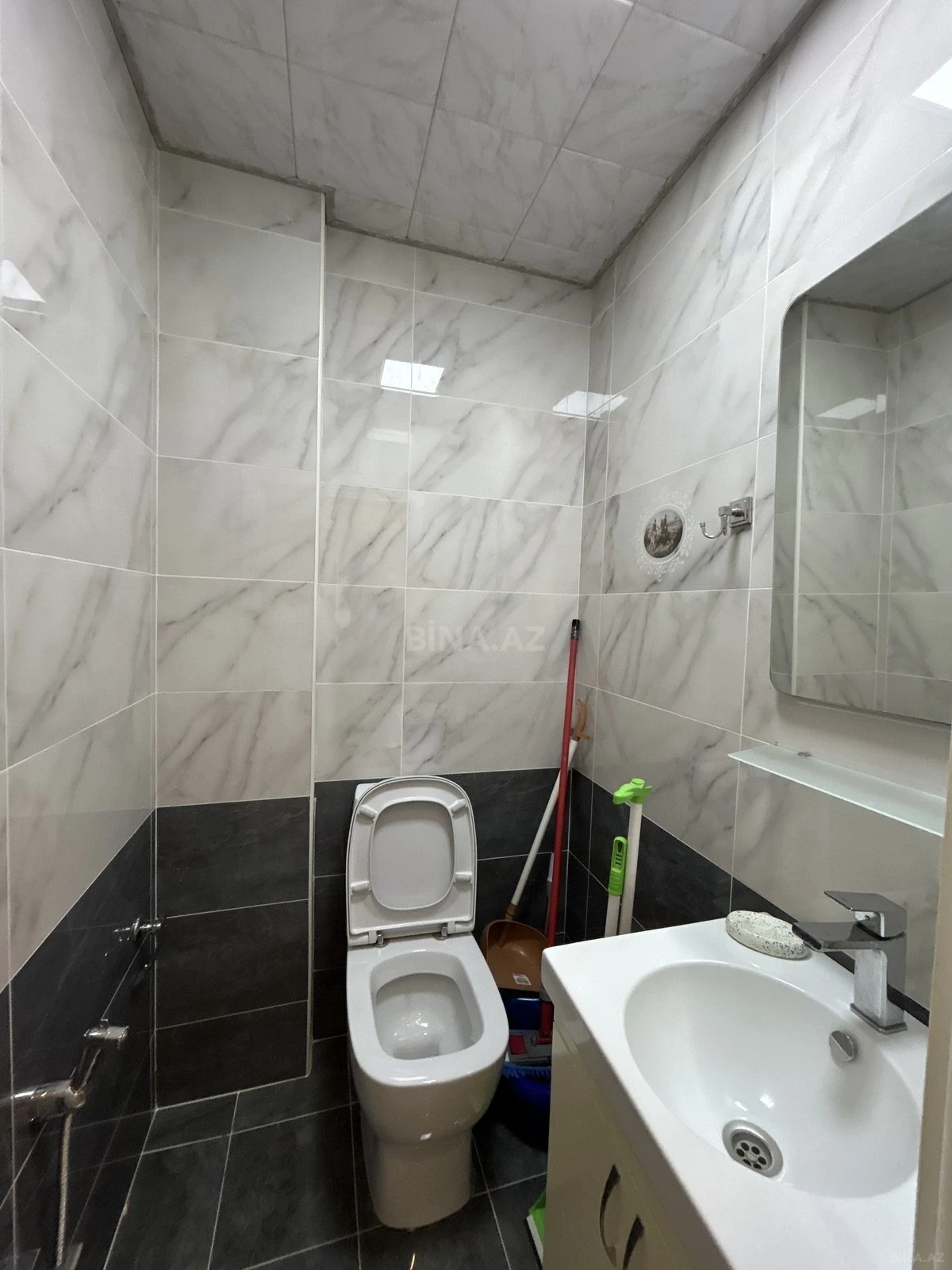 Satılır 3 otaqlı mənzil 110 m²