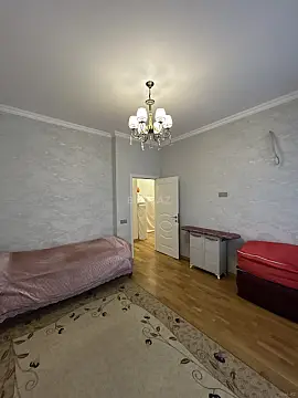 Satılır 3 otaqlı mənzil 110 m²