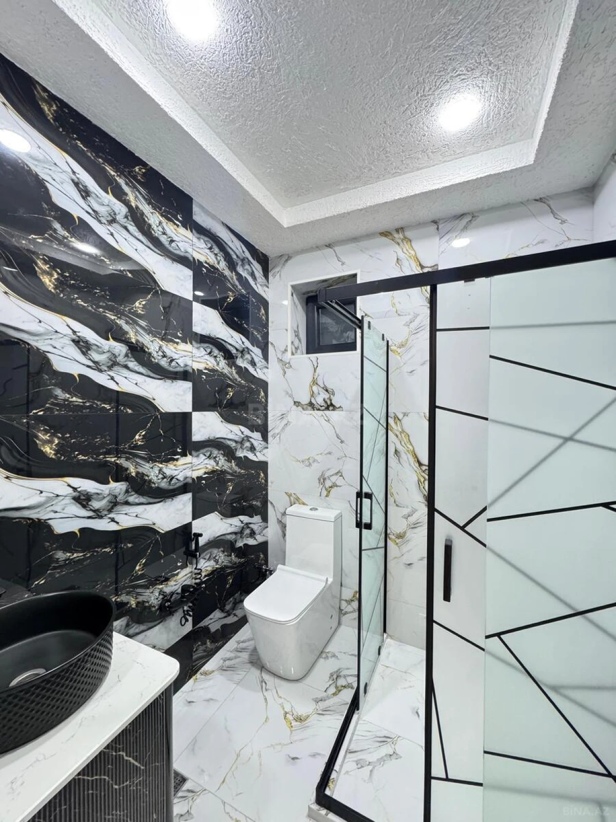 Satılır 4 otaqlı həyət evi 180 m²