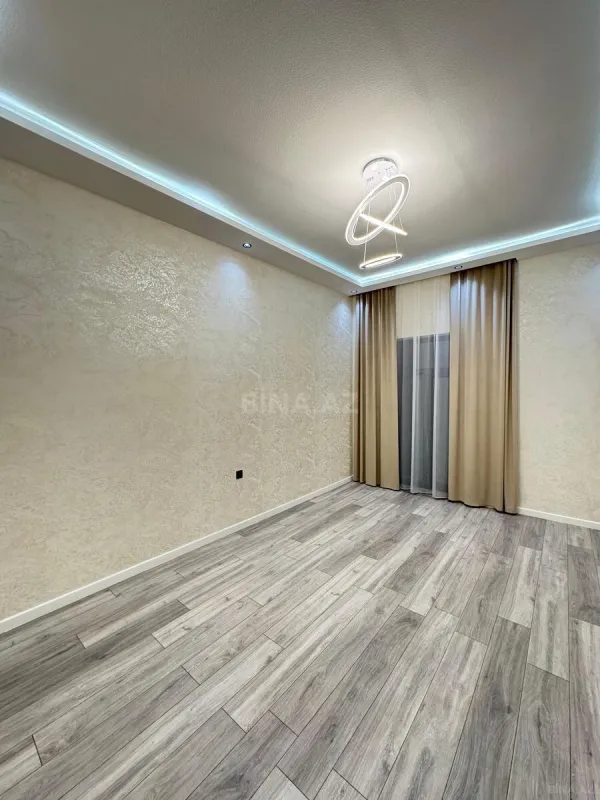 Satılır 4 otaqlı həyət evi 180 m²