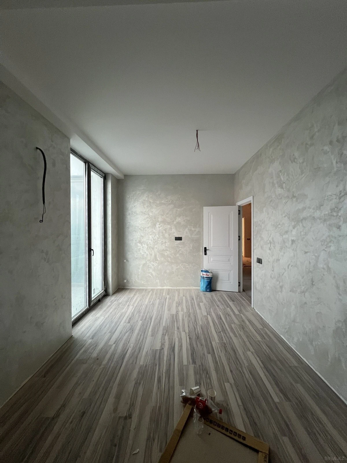 Satılır 3 otaqlı mənzil 100 m²