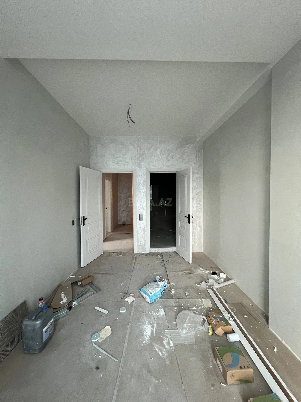 Satılır 3 otaqlı mənzil 100 m²