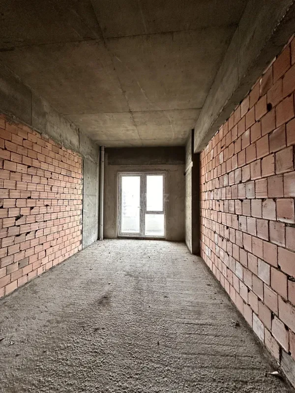 Satılır 4 otaqlı mənzil 170 m²