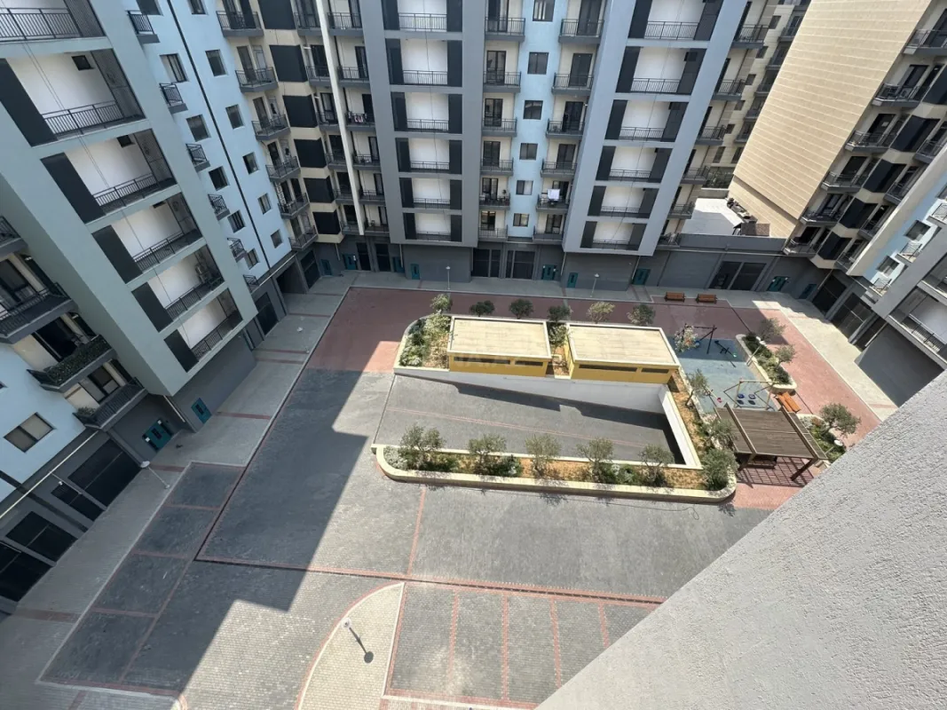 Satılır qaraj 18 m²