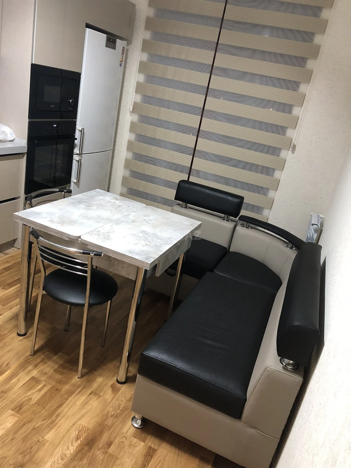 Satılır 3 otaqlı mənzil 121.4 m²