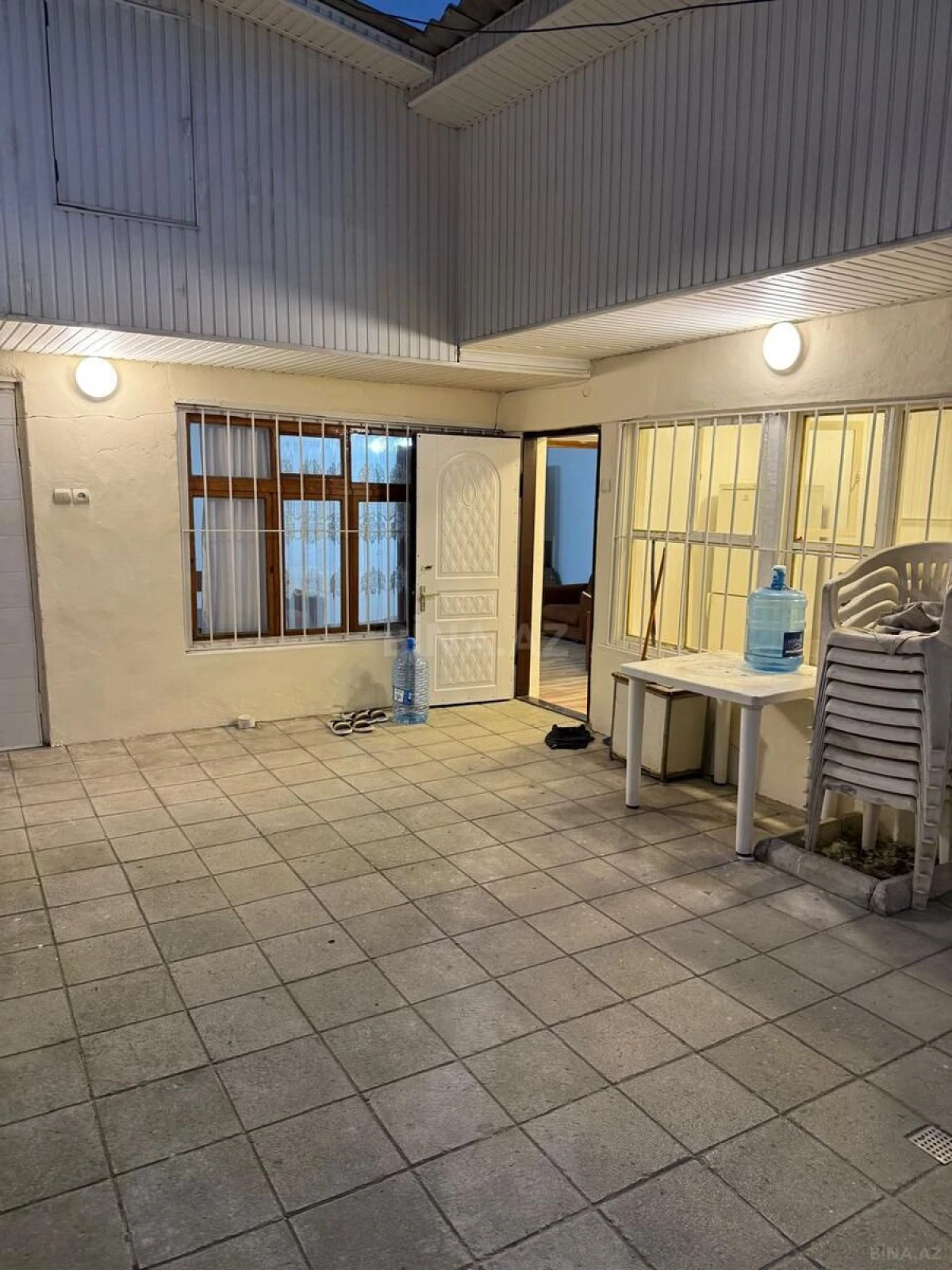 Kirayə verilir 2 otaqlı həyət evi 60 m²