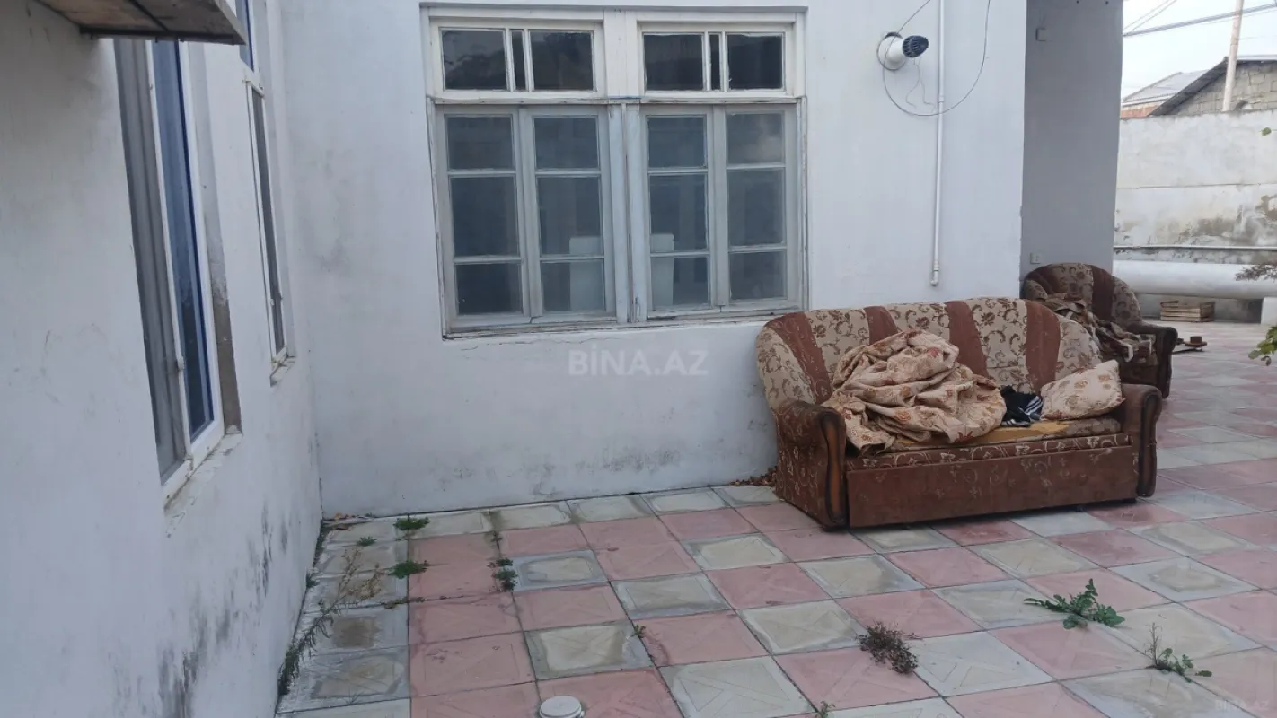 Satılır 4 otaqlı həyət evi 100 m²