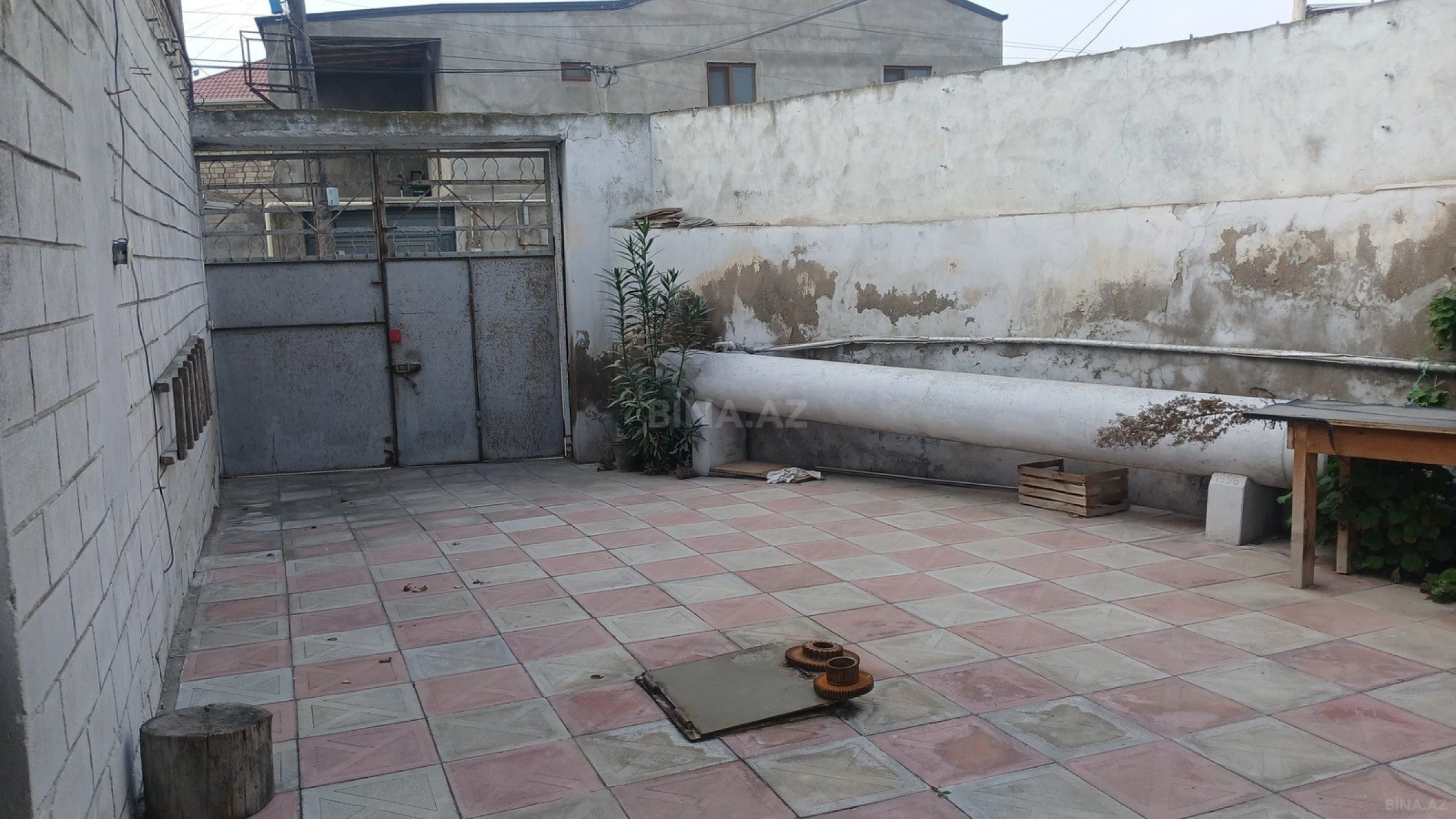 Satılır 4 otaqlı həyət evi 100 m²