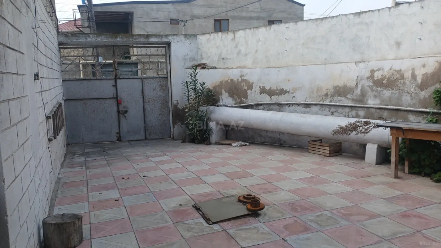 Satılır 4 otaqlı həyət evi 100 m²