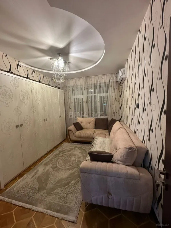 Kirayə verilir 3 otaqlı mənzil 93 m²