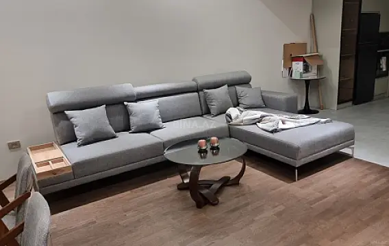 Satılır 4 otaqlı mənzil 186 m²